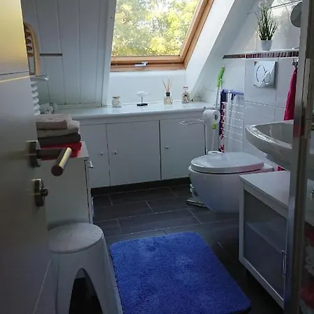 Klimatisiertes Ferienapartment An Der Stadtgrenze Von Berlin Lägenhet Gosen-Neu Zittau