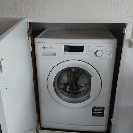 Klimatisiertes Ferienapartment An Der Stadtgrenze Von Berlin * Gosen-Neu Zittau